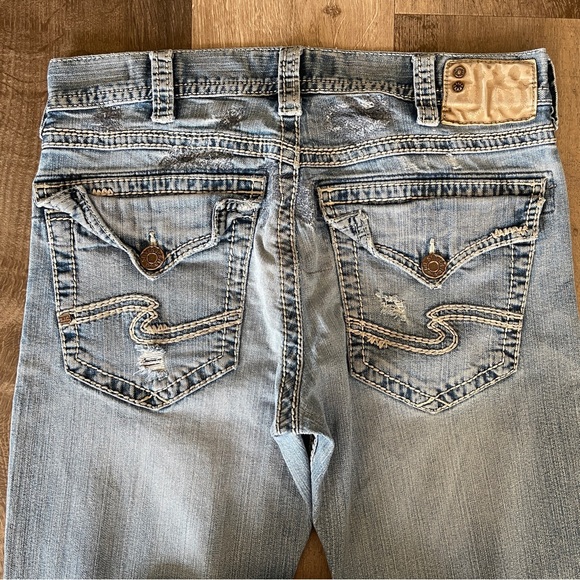 Silver Zac Distress Straight Cut Low Waist Jeans Size 34 - Picture 4 of 16